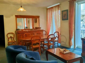 Spacieux Appartement 8 Pers. avec Balcons, 2 Salles de Bain, Parking Gratuit - Cauterets - FR-1-234-165